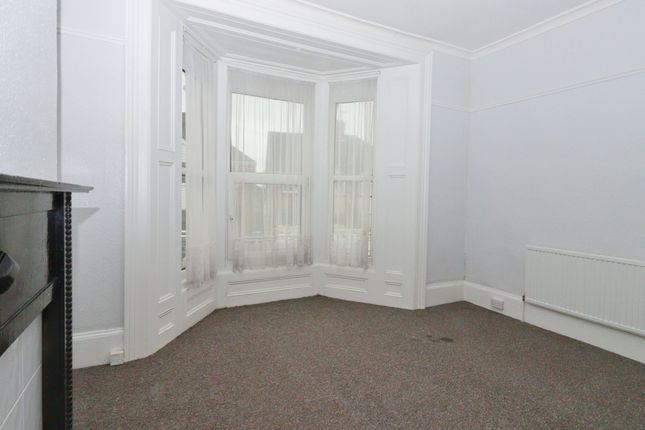 Thumbnail Flat to rent in Carlton Avenue, Ramsgate