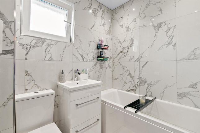 2/1, 22, Leven Street, Dumbarton photo 4