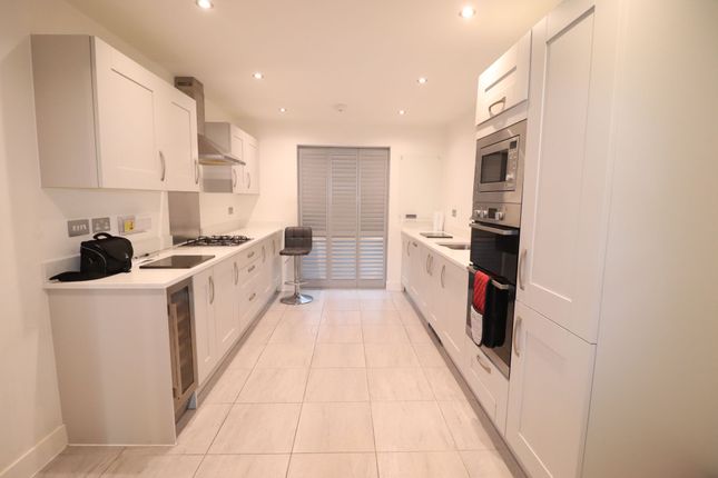 7 Millwood Mews, Blackburn photo 4