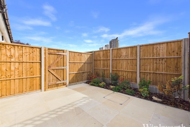 60, Lowfield Road, London photo 3