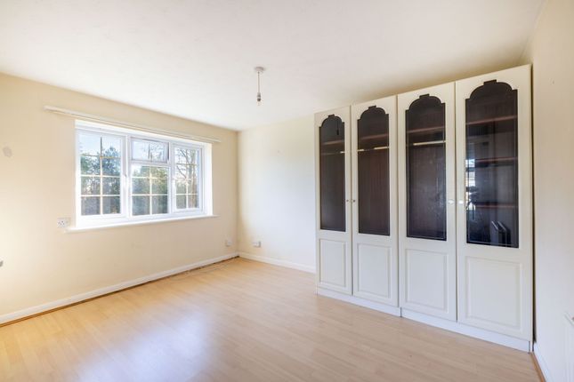 200 Ancaster Court, Lindfield photo 4