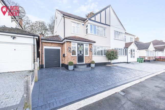 Thumbnail Semi-detached house for sale in Roseacre Road, Welling