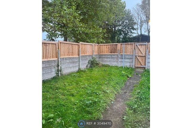Southfield, Platt Bridge, Wigan photo 5