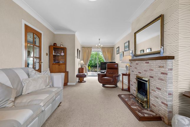 29, Oak Place, Kilmarnock photo 4