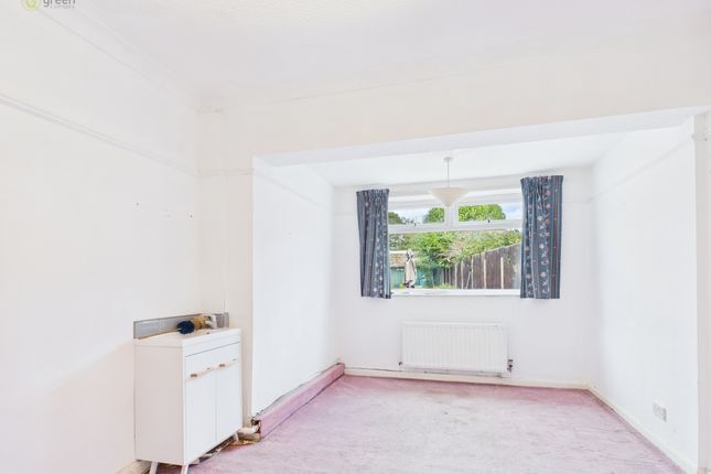 9, Broadfields Road, Birmingham photo 3