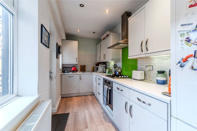 28, Chandos Place, Leeds photo 4