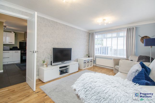 22, Auchenharvie Place, Girdle Toll, Irvine, KA11 photo 3