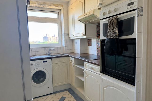 Flat 26 Roslin Hall, 6 Manor Road, Bournemouth photo 2