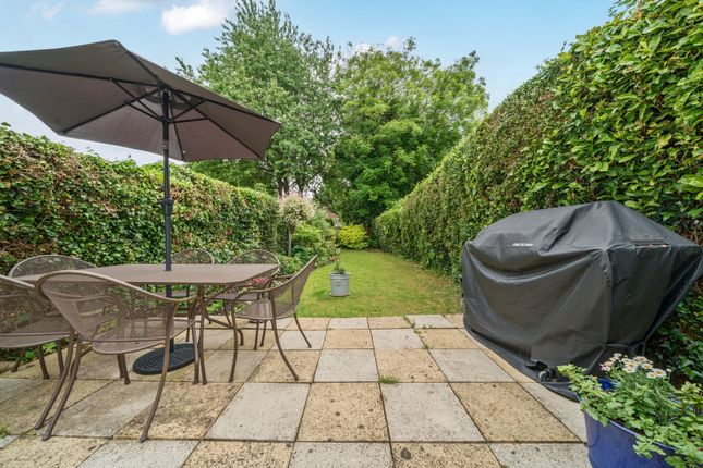 1, Flint Cottages, Flackwell Heath photo 4