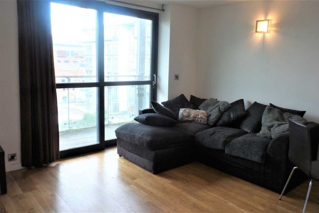 Pollard Street, Manchester photo 2