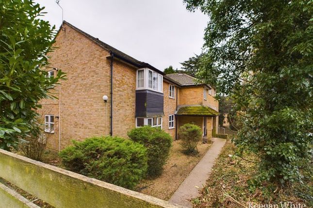 Flat for sale in Brambleside, High Wycombe