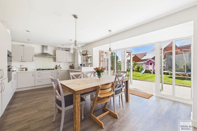 3 Bira Mews, Chichester photo 3