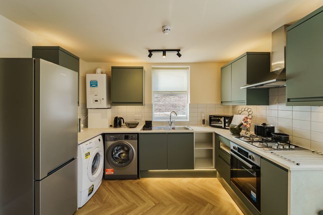 Room 5, 72 Rosehill Street, Derby photo 5