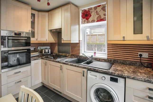 12, Stutton Road, Tadcaster photo 2