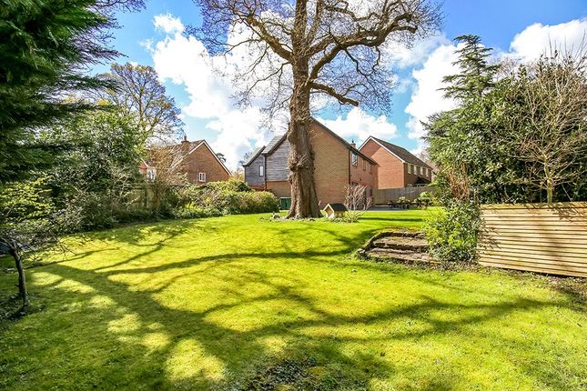 Country house for sale in Rownhams Lane, Rownhams, Southampton, Hampshire
