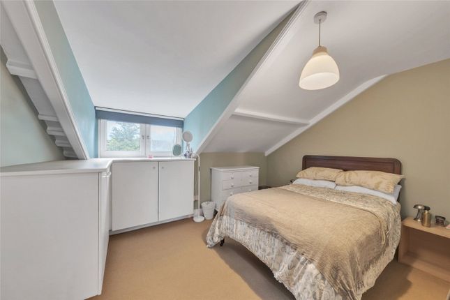 Flat 4, 194, Randolph Avenue, London photo 4