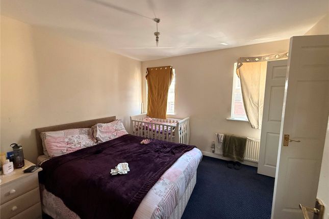 4, Richmond Gardens, Chesterfield photo 5
