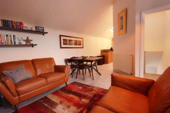 7, Lord Roberts Road, Beverley photo 4