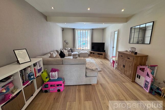 5, Cardiff Street, Rhondda Cynon Taff photo 3