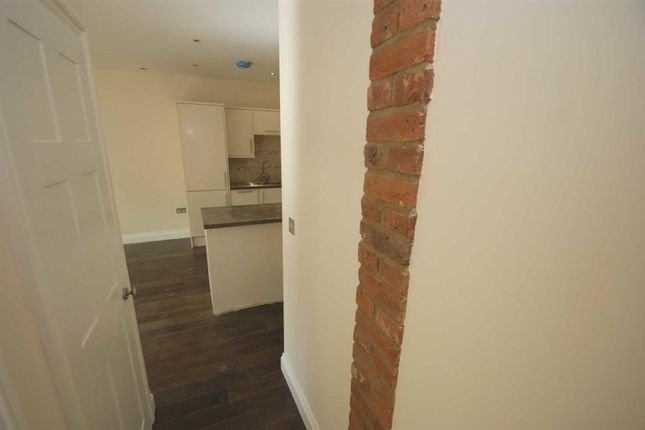 Flat A, 1 Christchurch Road, Hemel Hempstead photo 4