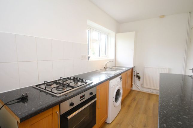 76, Eastern Way, Letchworth Garden City photo 4