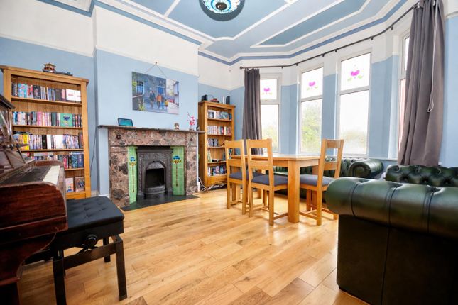 8, De Villiers Avenue, Liverpool photo 3