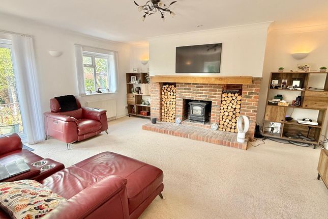 Firs View, Harthill Drove, Salisbury photo 4