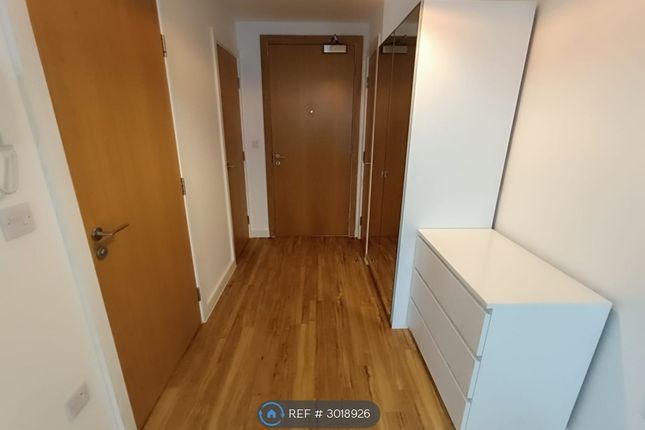 Apartment, Michigan Point Tower B Michigan Avenue, Salford photo 2