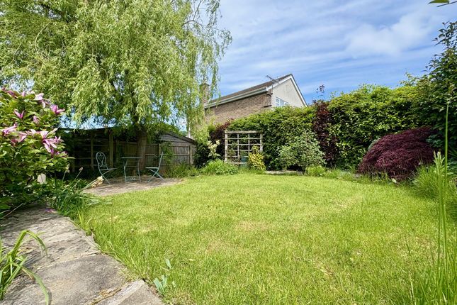 54, Gritstone Road, Matlock photo 4