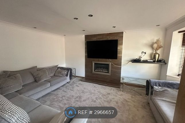 Heartwood Close, Blackburn photo 2