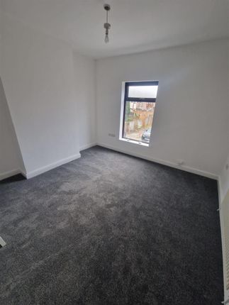 4 Catherine Street, Catherine Street, LEIGH photo 5