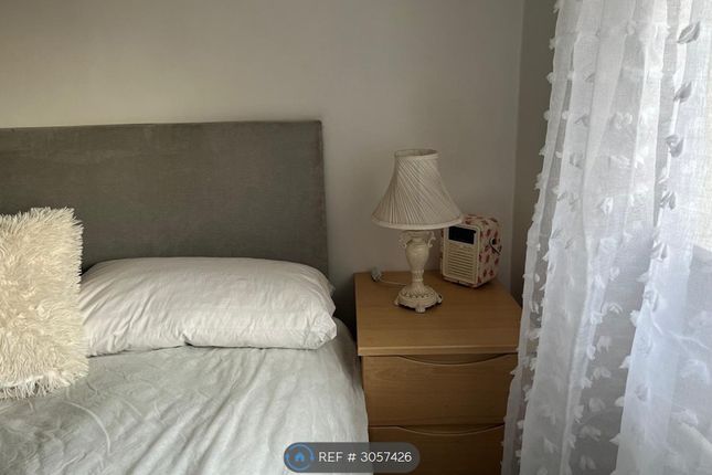 Twinnies Rd, Wilmslow photo 5