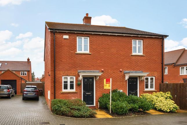 Semi-detached house to rent in Banbury, Oxfordshire