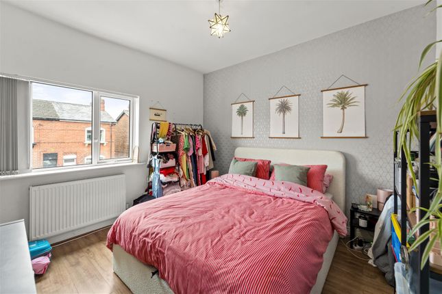 27, Dudley Road, Sale photo 4