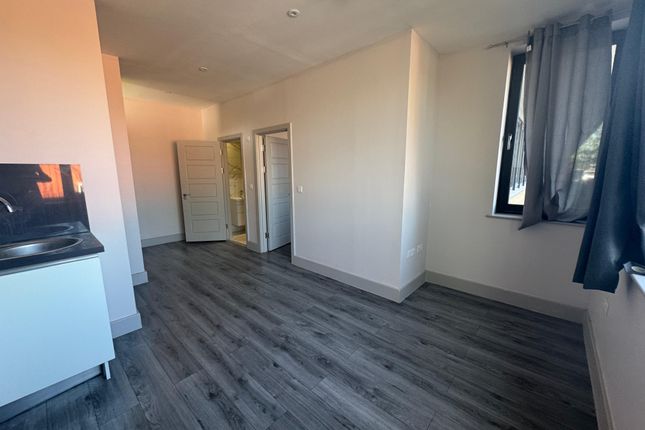 CubehouseHG, Quilters Way, Stoke Mandeville photo 2