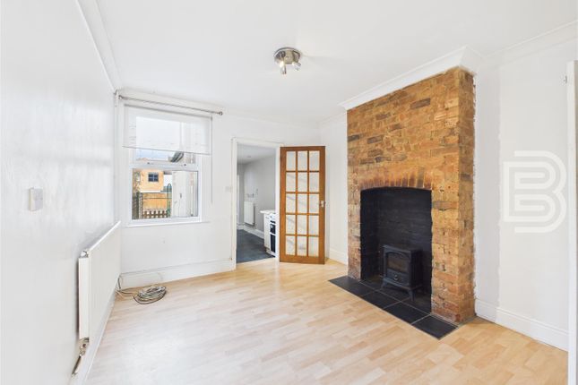20, Spring Street, Rugby photo 4