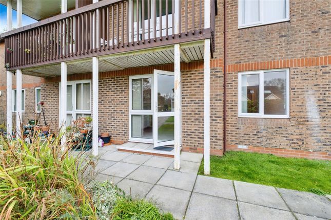 27, St Marys Mews, Ferndown photo 2