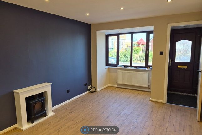 Tewkesbury Drive, Bedworth photo 5
