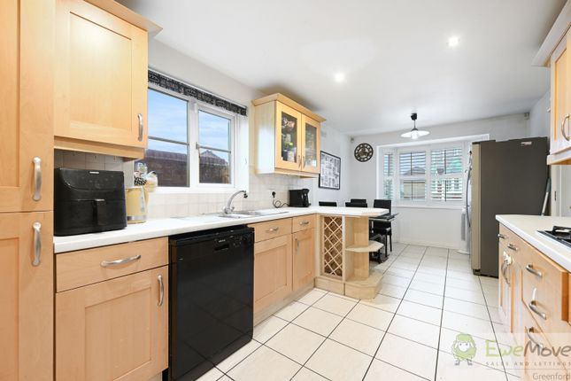 2, Royce Grove, Watford photo 4