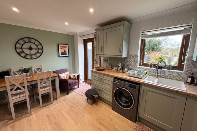 41, Fair Oakes, Pembrokeshire photo 4