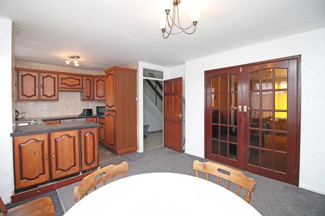 164, Chatsworth Avenue, Fleetwood photo 2