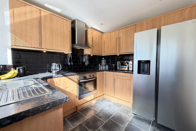 15, Mcpherson Drive, Glasgow photo 4