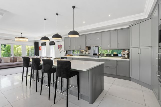 17, High Drive, Oxshott photo 3