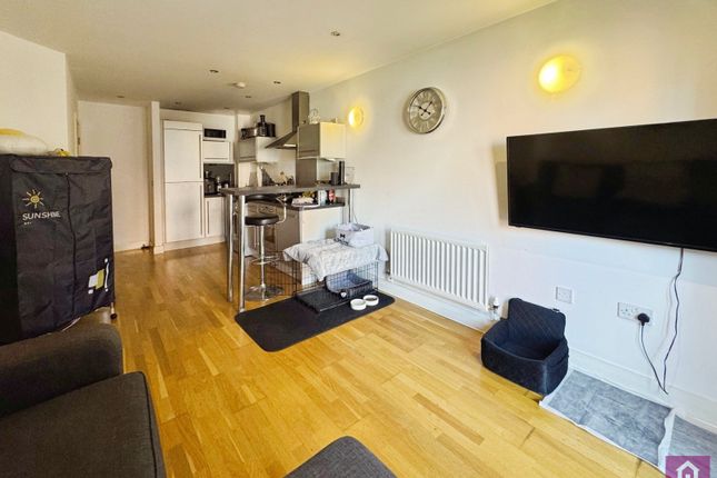52, Lake House, Castlefield photo 4
