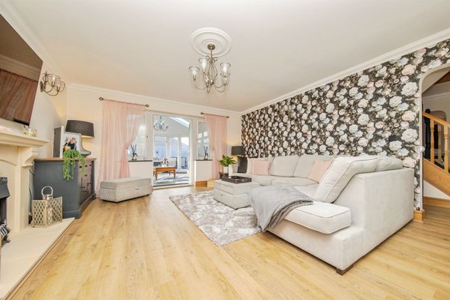 685, St. Johns Road, Clacton-On-Sea photo 3