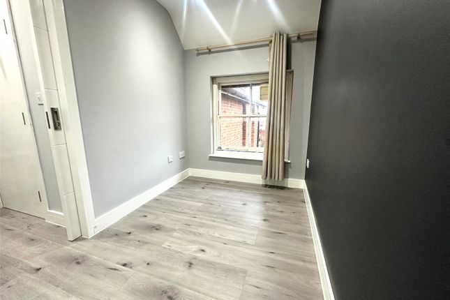 Flat 6, Withersfield Road, Haverhill, Suffolk, CB9 photo 3