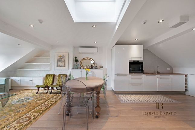 4,Top Floor, Exeter Road, London photo 3