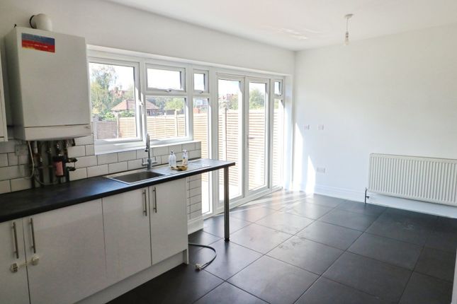 7, Mafeking Avenue, Ilford photo 5