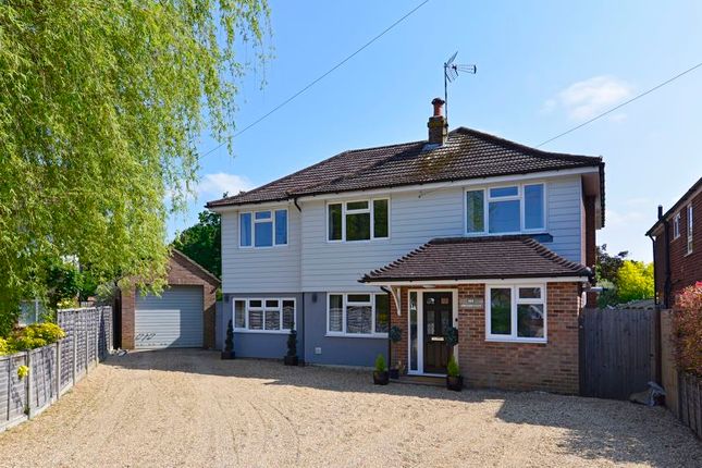 Thumbnail Detached house for sale in Smithwood Avenue, Cranleigh