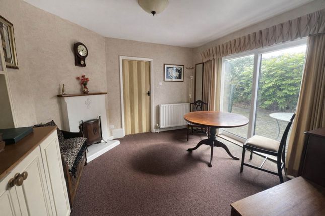 20, Warley Mount, Brentwood photo 4